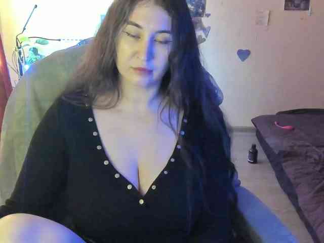 TemptingFable webcam