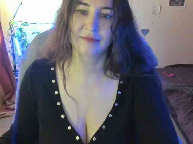 TemptingFable webcam