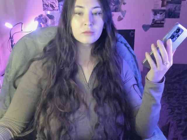 TemptingFable webcam
