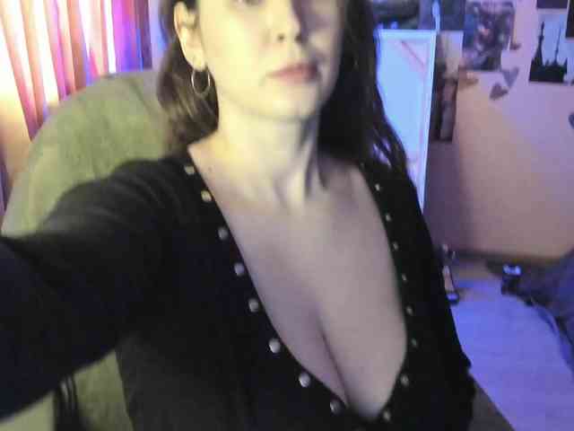 TemptingFable webcam