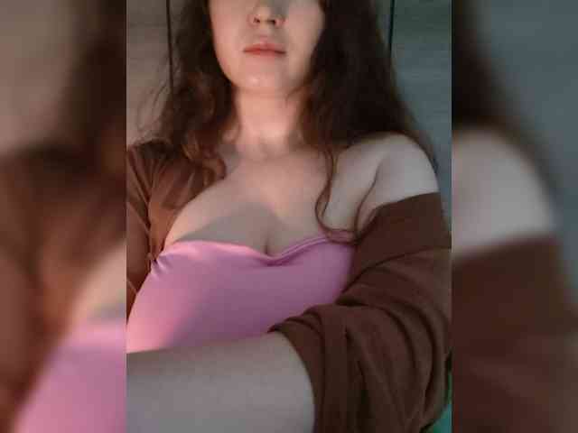 TemptingFable webcam