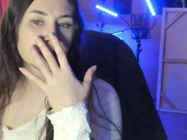 TemptingFable webcam