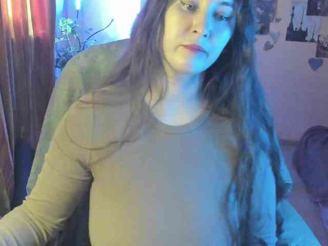 TemptingFable webcam