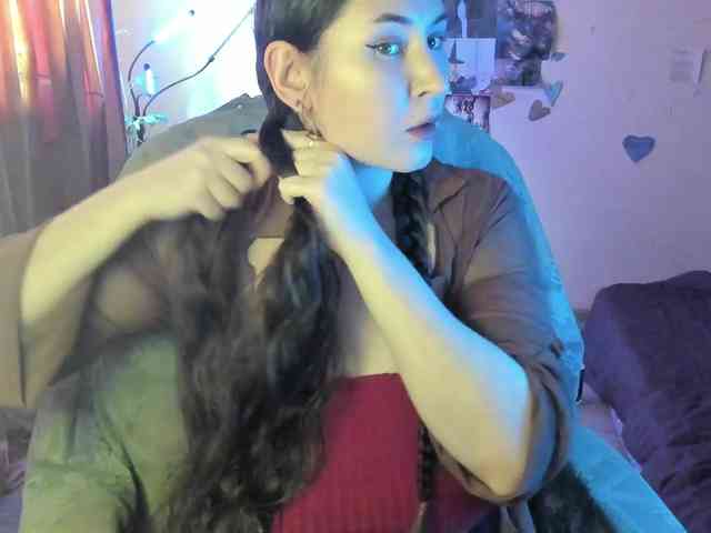 TemptingFable webcam