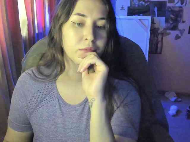 TemptingFable webcam