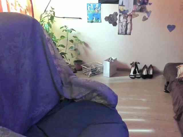 TemptingFable webcam
