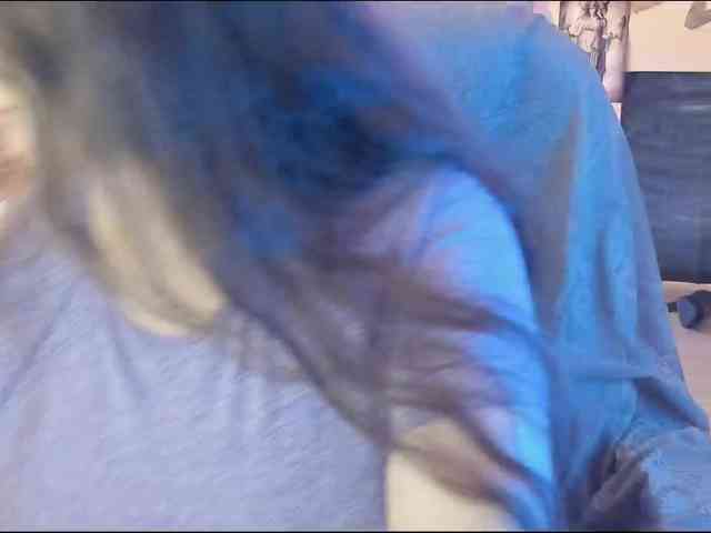 TemptingFable webcam
