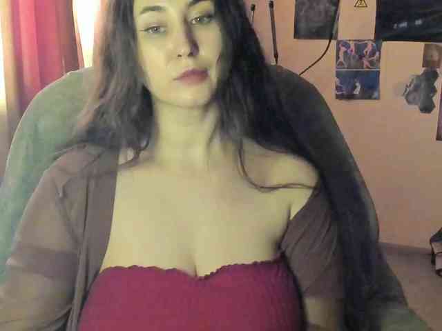 TemptingFable webcam