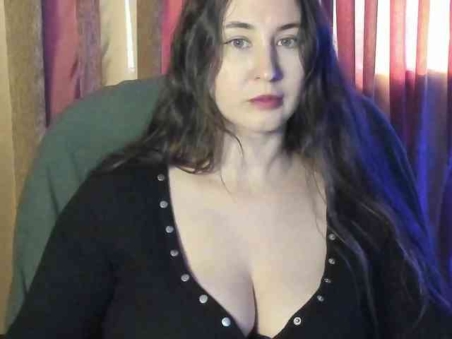 TemptingFable webcam