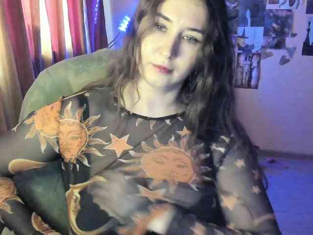TemptingFable webcam