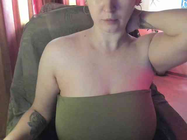 TemptingFable webcam