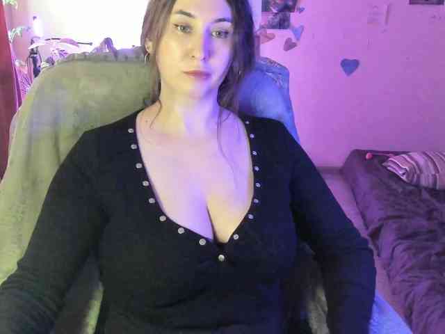 TemptingFable webcam