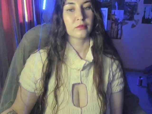 TemptingFable webcam