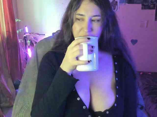 TemptingFable webcam