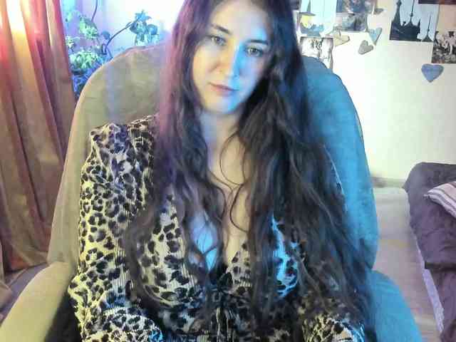 TemptingFable webcam