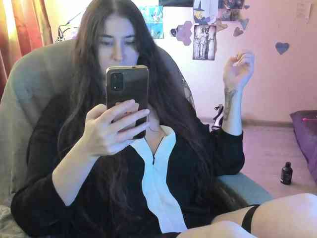 TemptingFable webcam