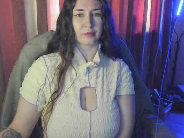 TemptingFable webcam