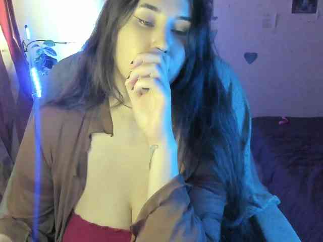TemptingFable webcam
