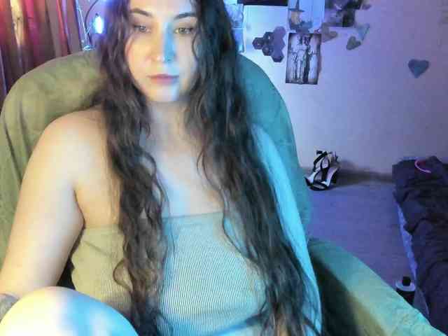TemptingFable webcam