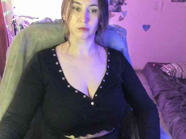 TemptingFable webcam