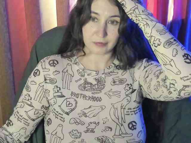 TemptingFable webcam