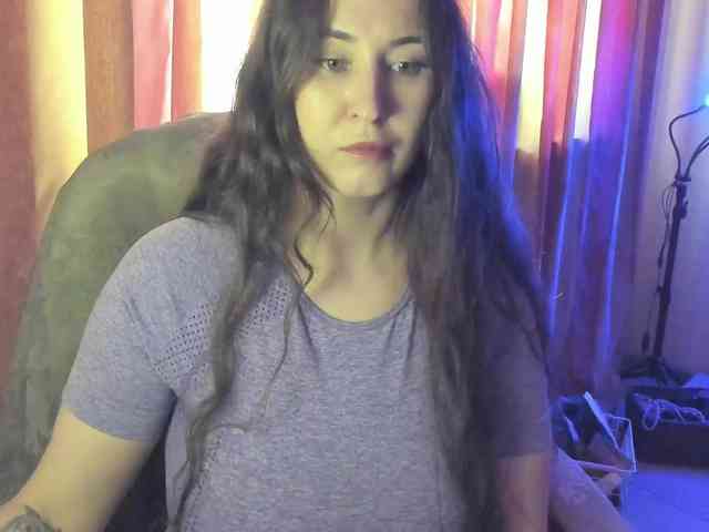 TemptingFable webcam
