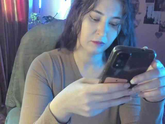 TemptingFable webcam