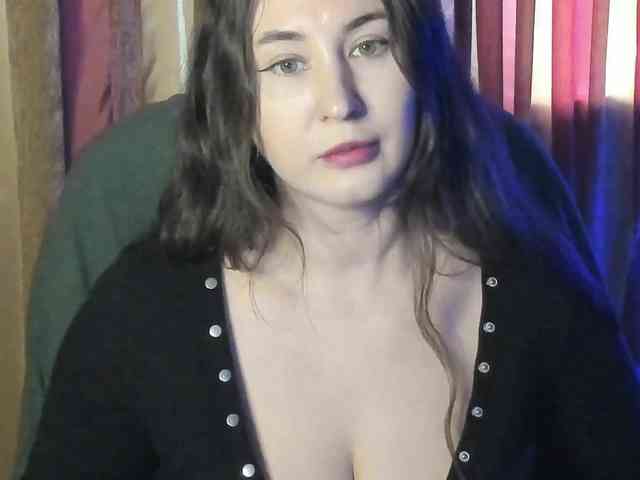 TemptingFable webcam