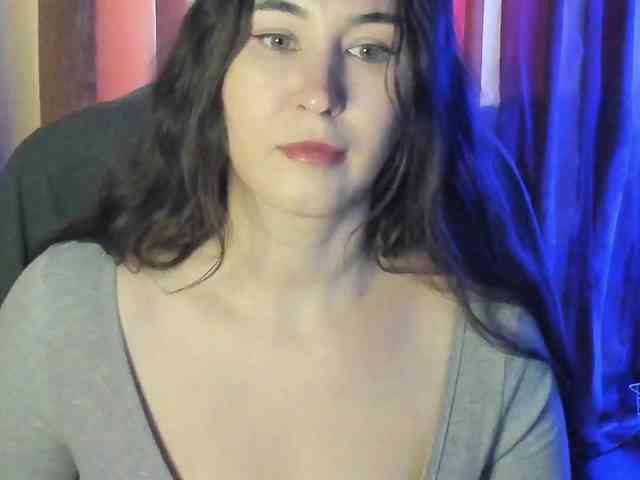 TemptingFable webcam