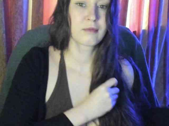 TemptingFable webcam