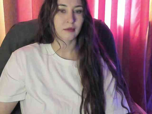 TemptingFable webcam