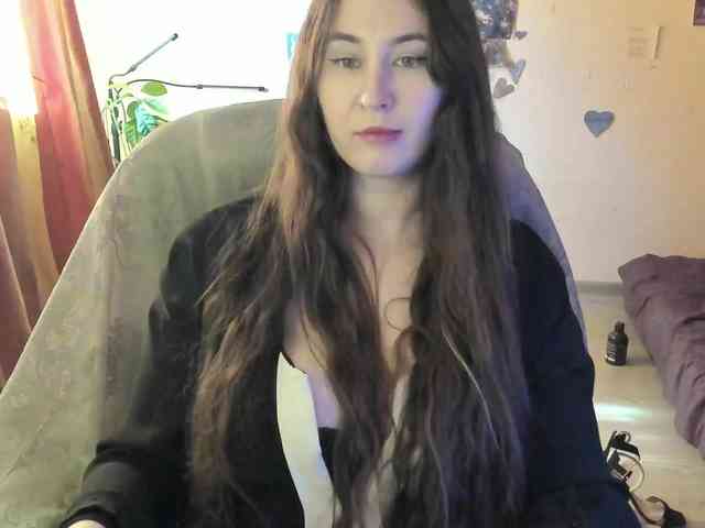 TemptingFable webcam