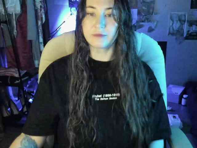 TemptingFable webcam