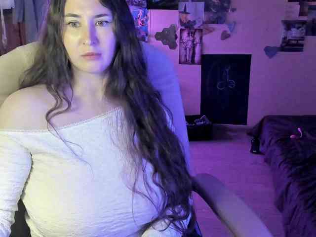 TemptingFable webcam