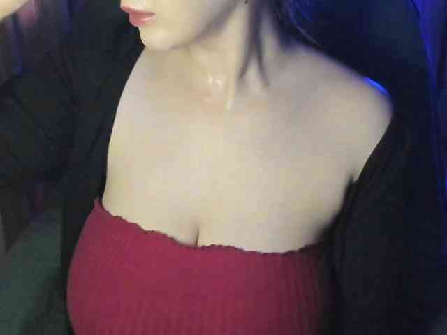 TemptingFable webcam