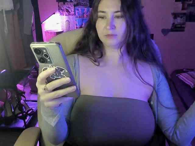 TemptingFable webcam