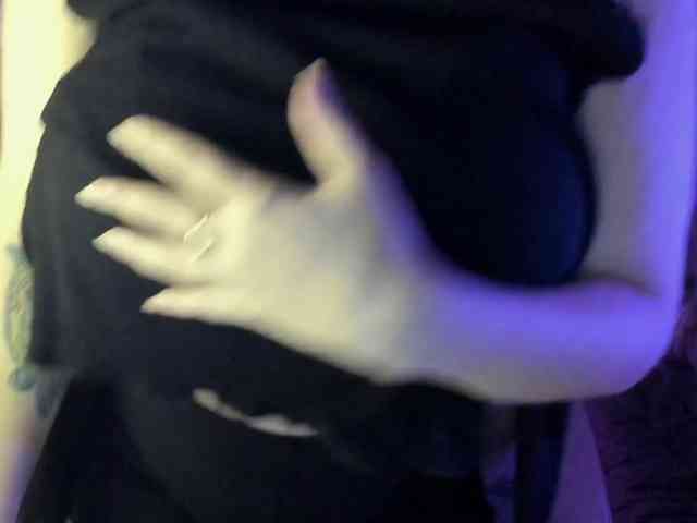 TemptingFable webcam