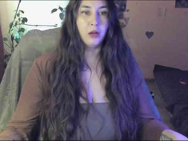 TemptingFable webcam