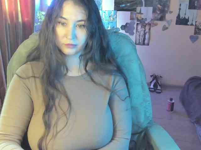 TemptingFable webcam