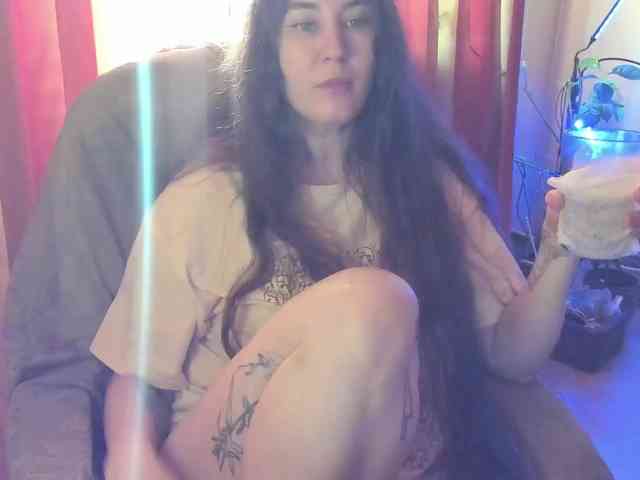 TemptingFable webcam