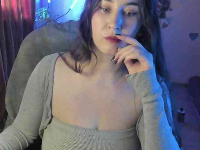 TemptingFable webcam