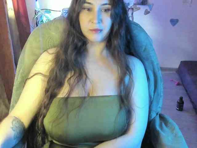 TemptingFable webcam