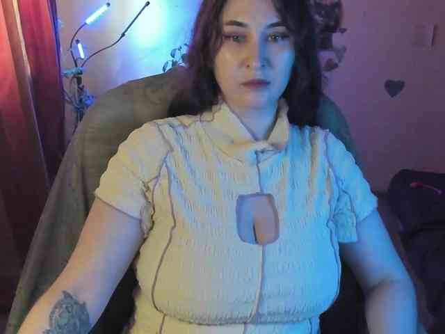 TemptingFable webcam