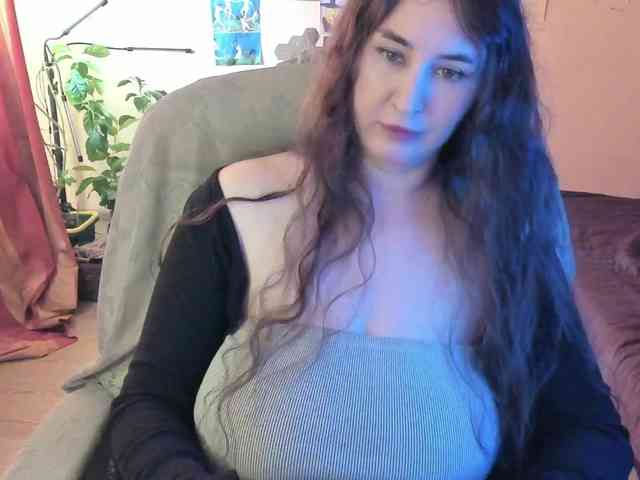 TemptingFable webcam