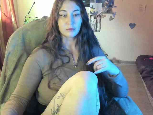 TemptingFable webcam