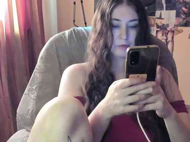 TemptingFable webcam