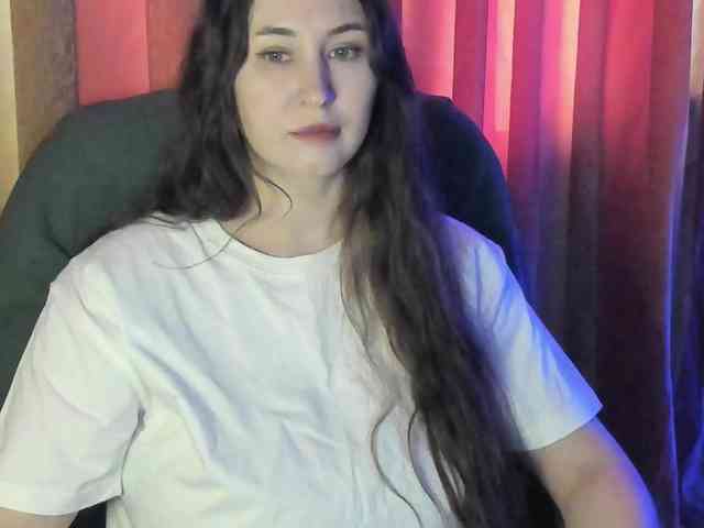TemptingFable webcam