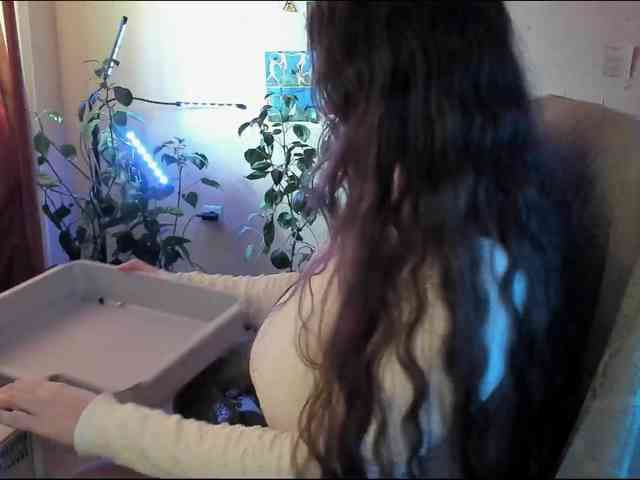 TemptingFable webcam