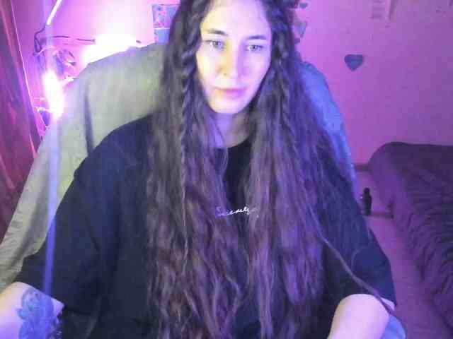 TemptingFable webcam
