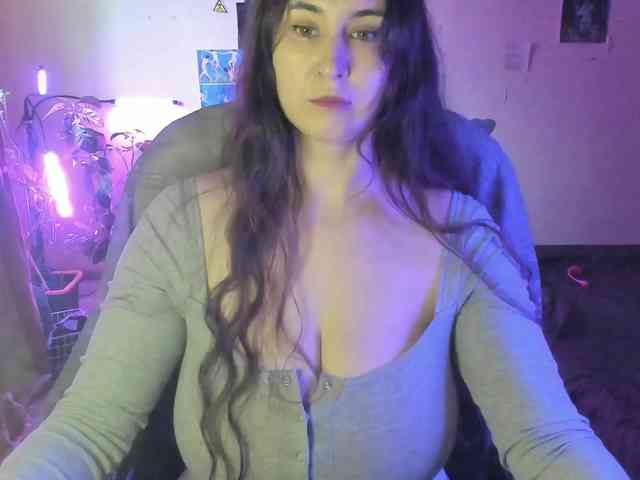 TemptingFable webcam